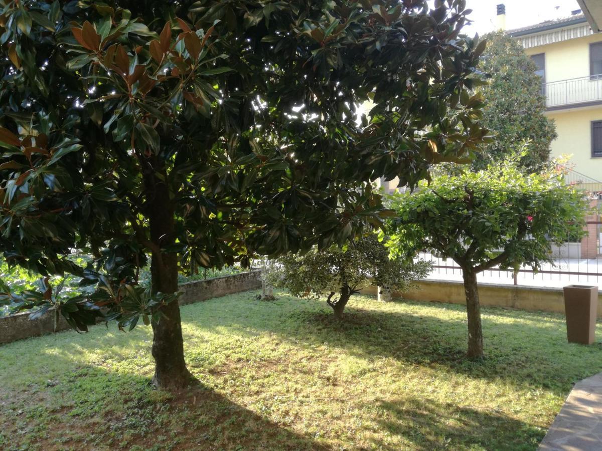 B&B La Magnolia Creazzo Dış mekan fotoğraf